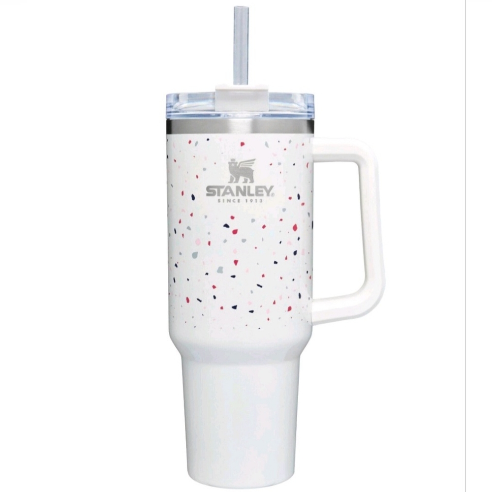 Stanley 40oz Travel Quencher